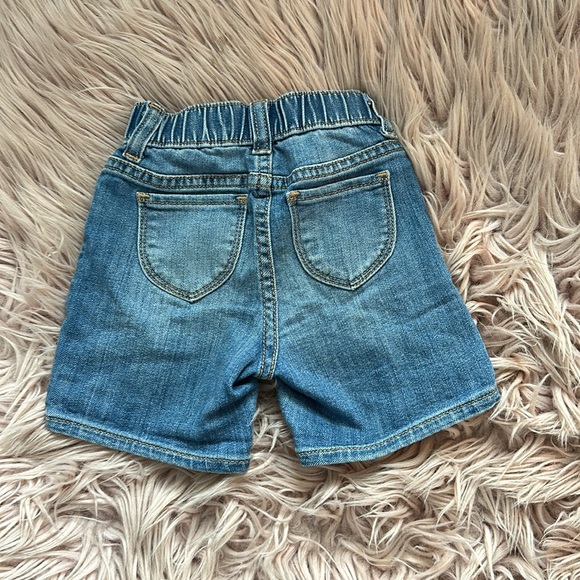 Baby Gap Rainbow Shorts - Picture 2 of 2